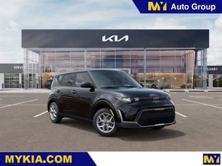 New 2025 Kia Soul LX image 1