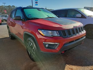 Used 2020 Jeep Compass Trailhawk image 1