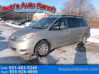 Used 2009 Toyota Sienna CE image 1