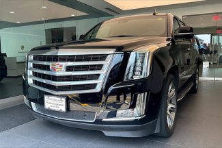 Used 2018 Cadillac Escalade ESV Luxury image 1