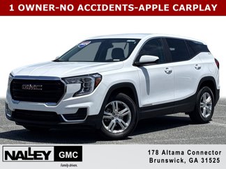 Used 2024 GMC Terrain SLE image 1