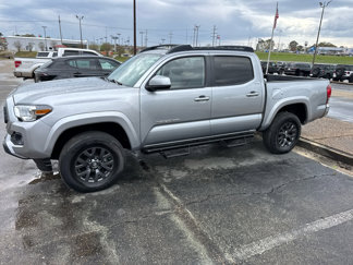 Used 2023 Toyota Tacoma SR5 image 1