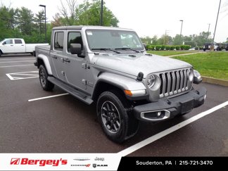 Used 2020 Jeep Gladiator Overland w/ Popular Equipment Package image 1