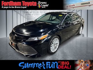 Used 2018 Toyota Camry XLE image 1