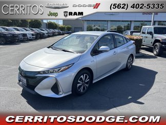 Used 2017 Toyota Prius Prime Advanced image 1