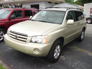 Used 2003 Toyota Highlander 2WD V6 image 1