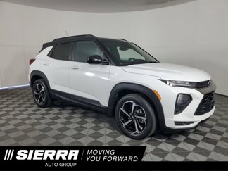 Used 2021 Chevrolet TrailBlazer RS w/ Sun and Liftgate Package image 1