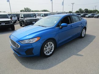 Used 2019 Ford Fusion SE image 1