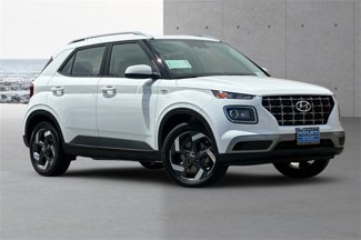 New 2025 Hyundai Venue SEL image 1