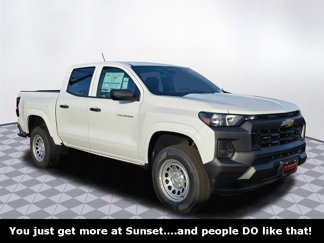 New 2024 Chevrolet Colorado W/T image 1