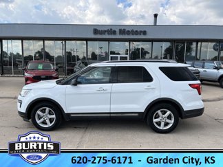 Used 2018 Ford Explorer XLT image 1