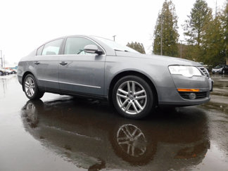 Used 2008 Volkswagen Passat Lux image 1
