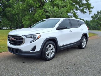 Used 2019 GMC Terrain SLE image 1