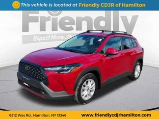 Used 2022 Toyota Corolla Cross LE image 1