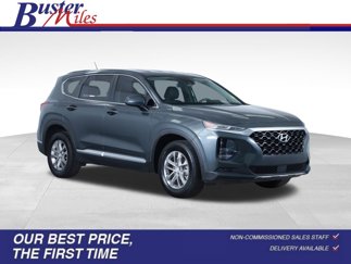 Used 2019 Hyundai Santa Fe SE image 1