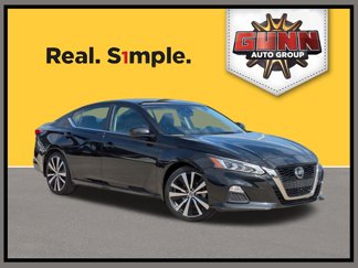 Used 2022 Nissan Altima 2.5 SR image 1