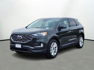 Used 2022 Ford Edge Titanium image 1