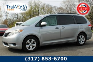 Used 2011 Toyota Sienna LE image 1