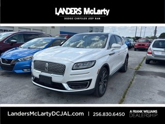 Used 2019 Lincoln Nautilus Reserve image 1