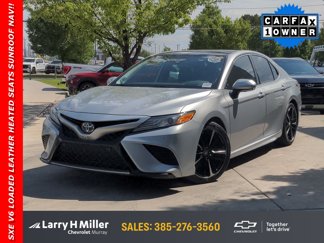 Used 2019 Toyota Camry XSE image 1