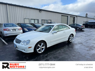 Used 2005 Mercedes-Benz CLK 320 Coupe image 1