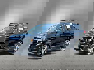 Used 2022 GMC Terrain SLE w/ Driver Convenience Package image 1