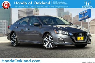 Used 2021 Nissan Altima 2.5 SV image 1