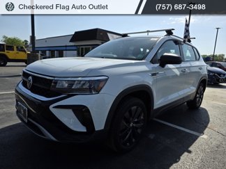 Used 2022 Volkswagen Taos S image 1