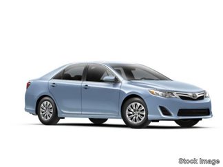 Used 2012 Toyota Camry LE image 1