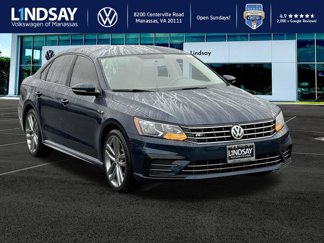 Used 2018 Volkswagen Passat 2.0T R-Line image 1