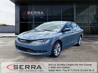 Used 2015 Chrysler 200 S w/ Comfort Group image 1