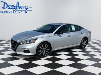 Used 2020 Nissan Altima 2.0 SR image 1