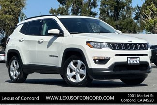 Used 2017 Jeep Compass Latitude w/ Popular Equipment Group image 1