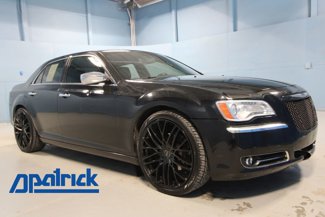 Used 2013 Chrysler 300 C image 1