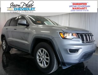 Used 2019 Jeep Grand Cherokee Laredo image 1