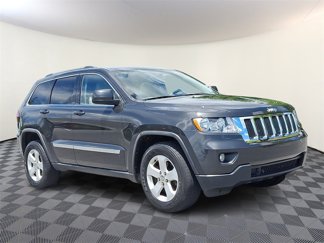 Used 2011 Jeep Grand Cherokee Laredo image 1