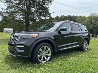 Used 2020 Ford Explorer Platinum w/ Premium Technology Package image 1