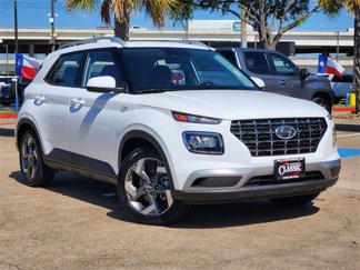 Used 2025 Hyundai Venue SEL image 1
