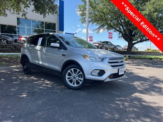 Used 2019 Ford Escape SE image 1