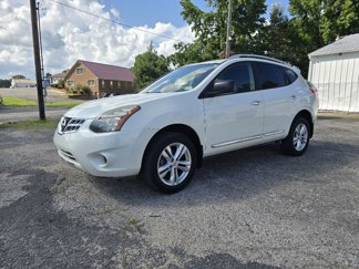 Used 2015 Nissan Rogue S image 1