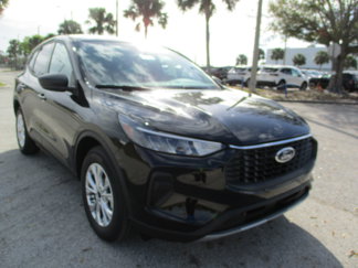 New 2025 Ford Escape Active image 1