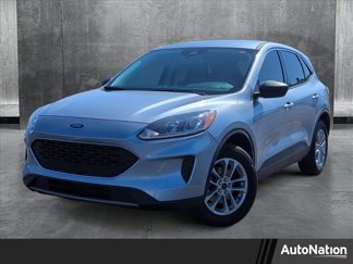 Used 2022 Ford Escape SE image 1