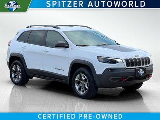 Used 2019 Jeep Cherokee Trailhawk w/ Cold Weather Group image 1