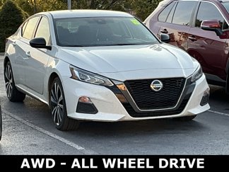 Used 2021 Nissan Altima 2.5 SR image 1