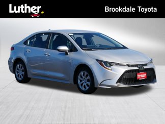 Certified 2022 Toyota Corolla LE image 1