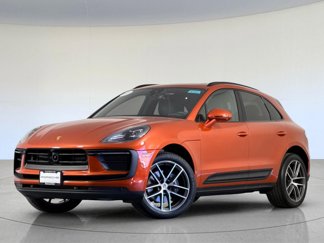 Certified 2024 Porsche Macan image 1