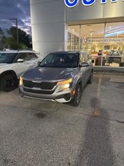 Used 2022 Kia Seltos LX image 1