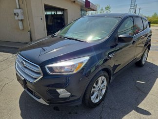 Used 2019 Ford Escape SE image 1