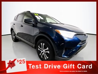 Used 2017 Toyota RAV4 LE image 1