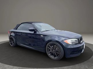 Used 2013 BMW 135i Convertible image 1
